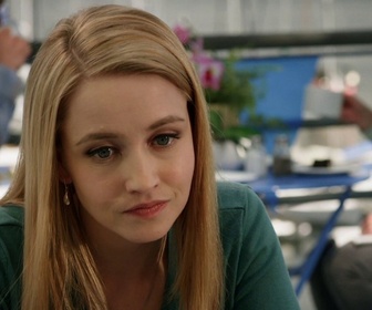 Replay Retour à Cedar Cove - S02 E06 - Épreuves et tribulations