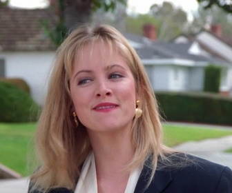 Replay Beverly Hills, 90210 - S03 E26 - La récidiviste