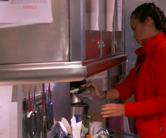 Replay Below deck : Méditerranée - S5 E15 - Touché en plein cœur