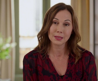 Replay Petits secrets en famille - Mon mari est pyromane - famille Carez