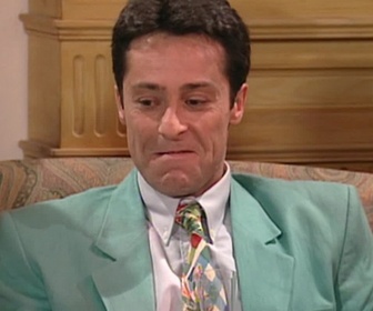 Replay Premiers baisers - S05 E07 - La fête