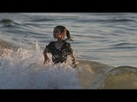 Replay Gaza : avec la chaleur qui s'accentue et en pleine crise d'eau, les familles se ruent à la mer