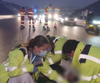 Replay Appels d'urgence - Urgences en Haute-Savoie : le Samu d'Annecy en pleine tempête