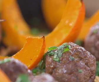 Replay Petits plats en équilibre - Boulettes de boeuf et potimarron à la marocaine