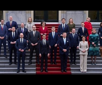 Replay Pays- Bas : le nouveau Premier ministre centriste Rob Jetten prête serment avec son...