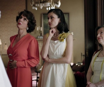 Replay Berlin 56 & 59 - Berlin 56 - S01 E01 - L'amour, mais comment ? - Partie 1