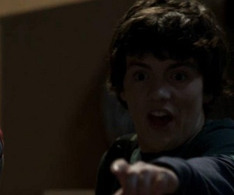 Replay Ma babysitter est un vampire - La fièvre des donuts