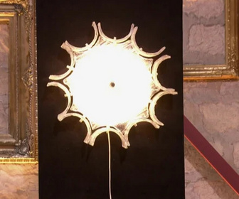 Replay Affaire conclue : la vie des objets - L'applique murale de Laurent