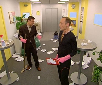 Replay Caméra café - Le grand ménage