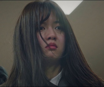 Replay The Penthouse - S01 E01