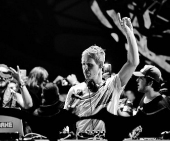 Replay Zurich Street Parade 2024 - Joris Voorn