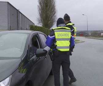 Replay Flic Story - S2E35 - Gendarmes de Normandie - Épisode 5