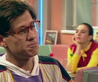 Replay Premiers baisers - S03 E20 - Tel est pris qui croyait prendre