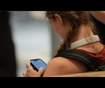 Replay Réseaux sociaux : Londres va mettre en place un couvre-feu pour les adolescents