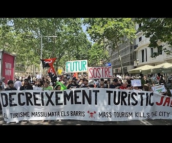 Replay Espagne : des centaines de personnes manifestent contre le surtourisme à Barcelone