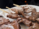 Replay Pérou : les anticuchos - Voyage en cuisine