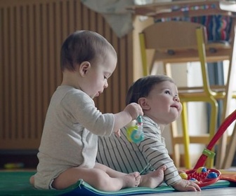 Replay Un système biberonné à l'argent public - Crèches, razzia sur les bébés (2/2)