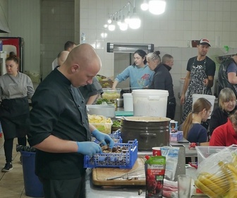 Replay Le regard des journalistes ukrainiens - Le bataillon alimentaire d'Oujhorod