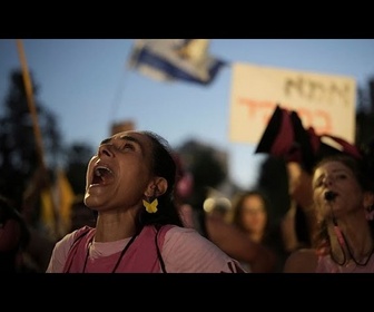 Replay La police évacue des manifestants des rails lors d'un rassemblement pour Gaza