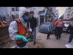 Replay 45 corps retrouvés sous les décombres d'un immeuble bombardé à Gaza le 15 décembre 2023