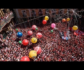Replay Le festival de San Fermín à Pampelune commence par des feux d'artifice et des célébrations
