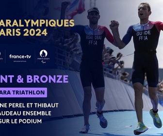 Replay Les Jeux Paralympiques de Paris 2024 - Para triathlon PTVI (H) : Thibaut Rigaudeau et Antoine Pérel sur le podium