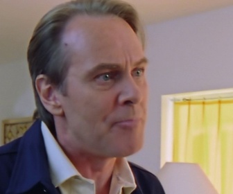 Replay Sous le soleil - S02 E10 - Taire ou ne pas taire?