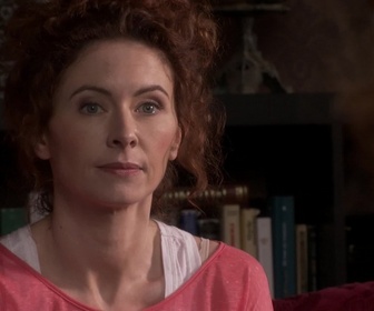 Replay Talons aiguilles et bottes de pailles - S01 E07