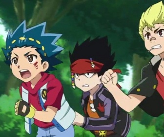 Replay Beyblade Burst - Roktavor contre Unicrest