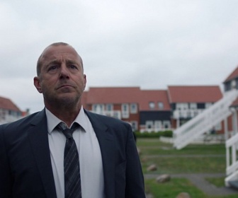 Replay Meurtres à Nordholm - S03 E01 - La fille sur la plage (partie 1)