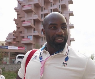 Replay Ambiance détendue dans le village olympique avant la cérémonie