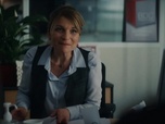 Replay Benoît Gênant Officiel - S01 E02 De l'art (délicat) de gagner la confiance de son banquier quand on perd de l'argent
