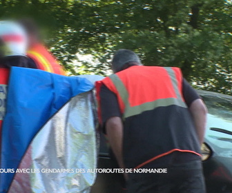 Replay Flic Story - S2E44 - Gendarmes des autoroutes de Normandie - épisode 2
