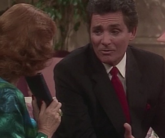 Replay Madame est servie - S03 E24 - Mona