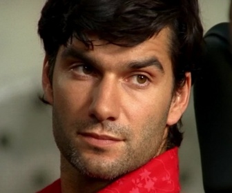 Replay Fête de famille - S01 E05 - L'envie qui remonte