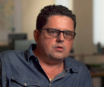 Replay Faites entrer l'accusé - S5E34 - Nicolas Charbonnier, l'étrangleur de Strasbourg