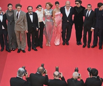 Replay À l'Affiche ! - Cannes 2025 : Cédric Klapisch offre un regard sur demain avec La Venue de l'avenir