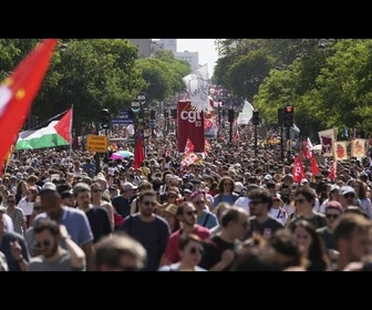 Replay Fête du travail : des centaines de milliers de personnes manifestent dans toute l'Europe