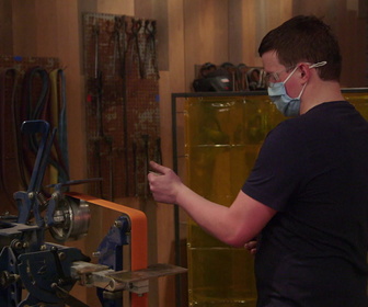 Replay Le meilleur forgeron - S8E18 - L'épée du Général Grant