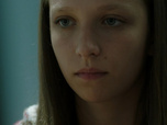 Replay Three girls - S1 E3