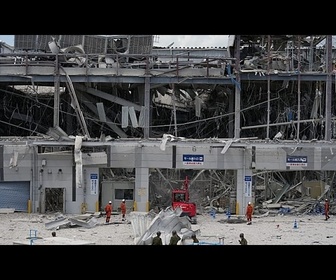 Replay Séisme au Japon: la rédaction de Kumamoto se met à l'abri sous les bureaux
