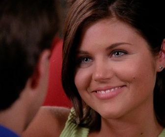 Replay Beverly Hills, 90210 - S07 E06 - Crémaillère
