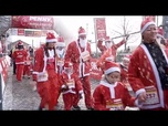 Replay À Budapest, les rues se remplissent de coureurs pour la course du Père Noël