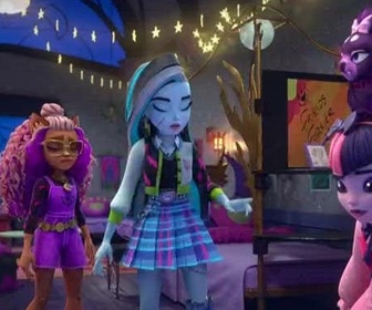 Replay Monster High - Un compagnon si familier