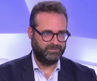 Replay C dans l'air l'invité - Arnaud Aymé - Taxes françaises : Ryanair plie bagage
