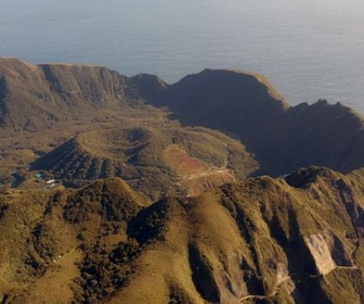 Replay Aogashima : les secrets de l'île perdue - Des volcans et des hommes
