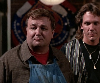 Replay Columbo - Meurtre au champagne