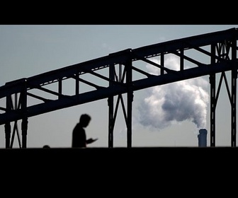 Replay Le changement climatique n'attendra pas la fin de la guerre : l'ambition environnementale de...