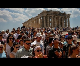 Replay Faut-il arrêter de construire des hôtels à Athènes ? Le maire de la ville répond à Euronews