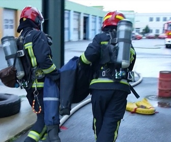 Replay Les reportages de François-Xavier Ménage - 24h avec les pompiers, premiers secours, derniers recours